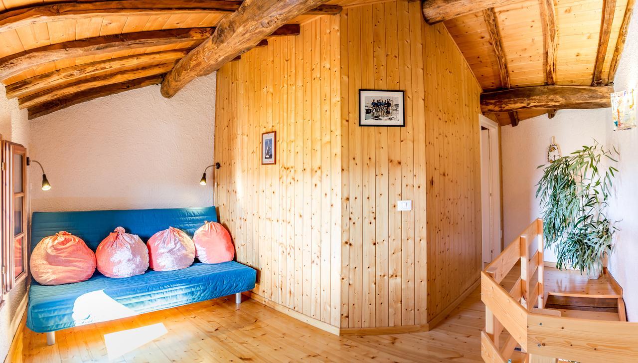 شقة Casa Dei Ciliegi Monti di Villa المظهر الخارجي الصورة